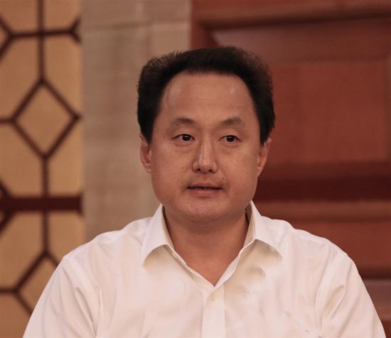 西陵区委书记 卢斌