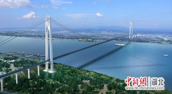 工程设计大师高宗余介绍,仙新路过江通道为城市快速路兼顾公路功能