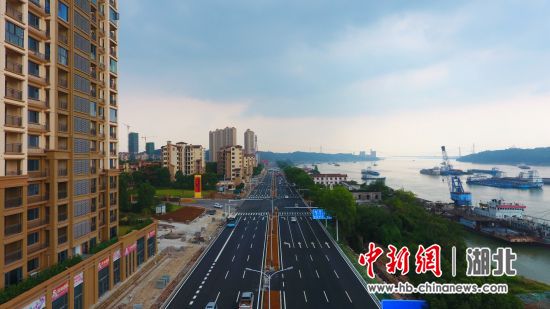 宜昌沿江大道延伸段主干道建成通车
