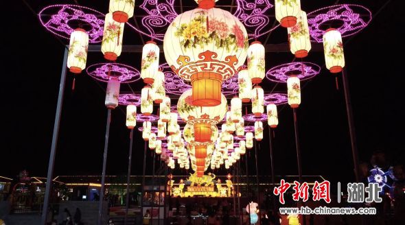 元宵节来荆门漳河新区看灯会