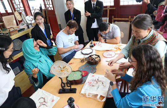 ڶĻڼѧϰ弼ա» Ѹ 