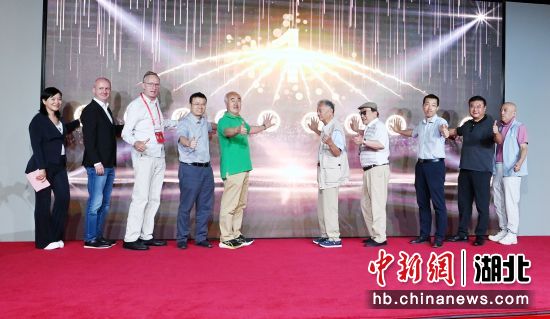 开幕式现场。 谢勇 摄 开幕式现场。 谢勇 摄