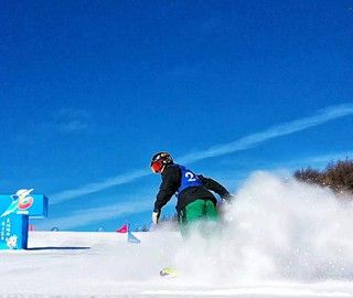 湖北省第十六届运动会滑雪项目开赛