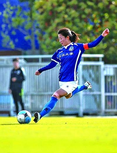 江汉大学女足成功冲超 "江大模式"书写体育荣耀