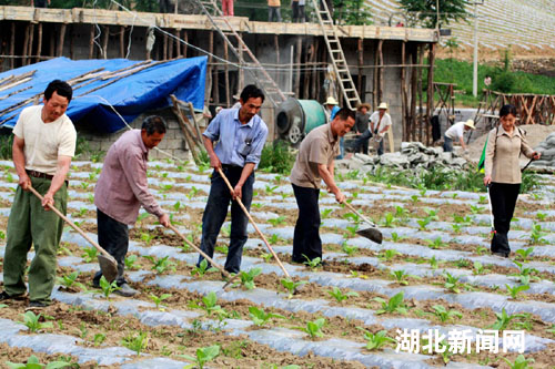 中国有多少人口农村_...省婺源汪口村 中国古村落 江南第一祠(3)