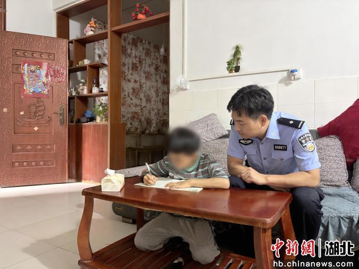 鄂州公安：212名法治副校长实职深耕护成长