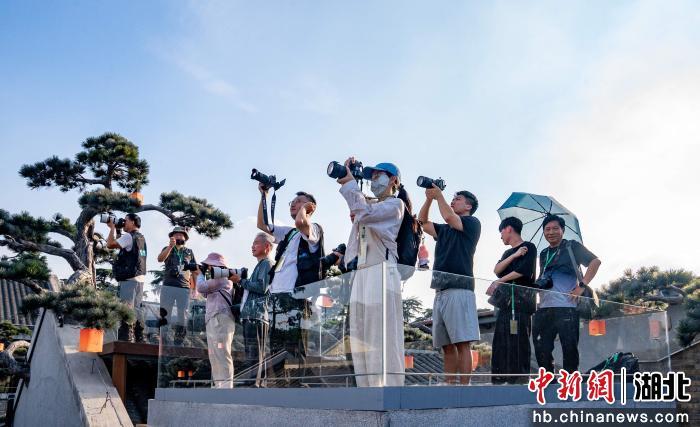 2026武汉艺术生活季青春浪潮奔涌